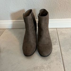A New Day Booties brown size 8.5